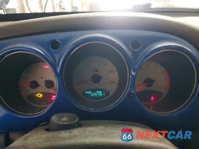 Zdjęcie 9 z 13 samochodu: 2005 CHRYSLER PT CRUISER LIMITED VIN:3C8FY68855T503225 - miniatura