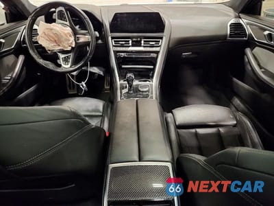 Zdjęcie 8 z 11 samochodu: 2021 BMW M850XI VIN:WBAGV8C00MCF75889 - miniatura