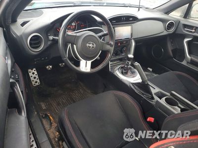 Zdjęcie 8 z 13 samochodu: 2016 TOYOTA SCION FR-S VIN:JF1ZNAA18G9702486 - miniatura