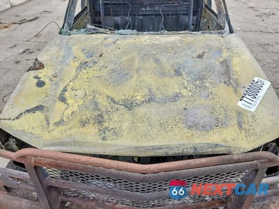 Zdjęcie 11 z 11 samochodu: 2004 CHEVROLET SILVERADO K3500 VIN:1GBJK34284E303259 - miniatura