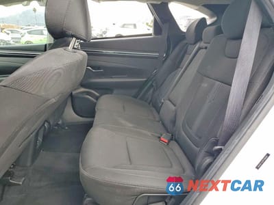 Zdjęcie 11 z 14 samochodu: 2023 HYUNDAI TUCSON SEL VIN:5NMJBCAE8PH288600 - miniatura