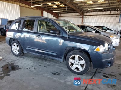Czwarte zdjęcie samochodu z boku: 2008 JEEP COMPASS SPORT VIN:1J8FT47WX8D644444 - miniatura