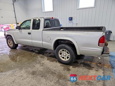 Drugie zdjęcie samochodu z przodu: 2003 DODGE DAKOTA SPORT VIN:1D7HL32X23S122203 - miniatura