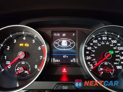 Zdjęcie 9 z 14 samochodu: 2018 VOLKSWAGEN GTI S VIN:3VW447AU2JM254854 - miniatura