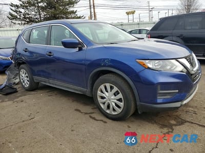 Czwarte zdjęcie samochodu z boku: 2020 NISSAN ROGUE S VIN:5N1AT2MV0LC793523 - miniatura