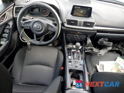 Zdjęcie 8 z 13 samochodu: 2018 MAZDA 3 SPORT VIN:3MZBN1U78JM259144 - miniatura