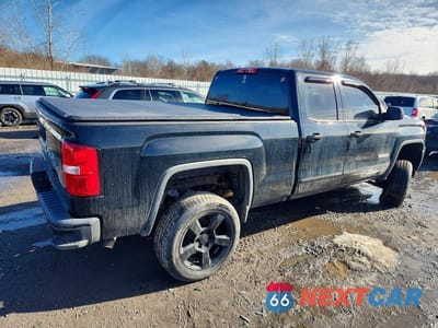 Trzecie zdjęcie samochodu z tyłu: 2016 GMC SIERRA K1500 VIN:1GTV2LEC3GZ374614 - miniatura