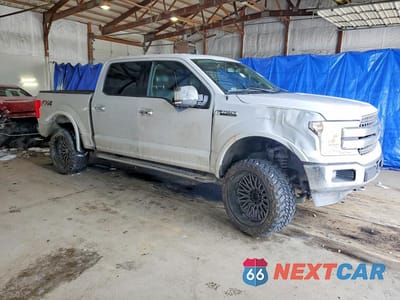 Czwarte zdjęcie samochodu z boku: 2019 FORD F150 SUPERCREW VIN:1FTEW1E49KKE67107 - miniatura