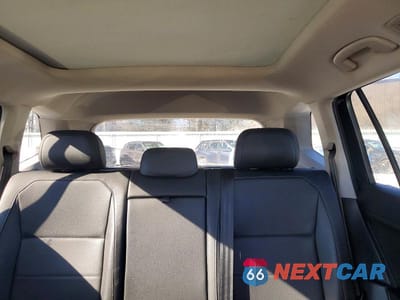 Zdjęcie 10 z 13 samochodu: 2019 VOLKSWAGEN TIGUAN VIN:3VV2B7AX5KM101575 - miniatura