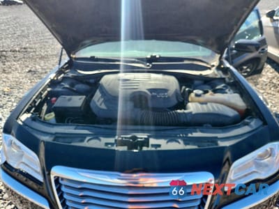 Zdjęcie 11 z 12 samochodu: 2014 CHRYSLER 300 VIN:2C3CCAAG8EH182835 - miniatura