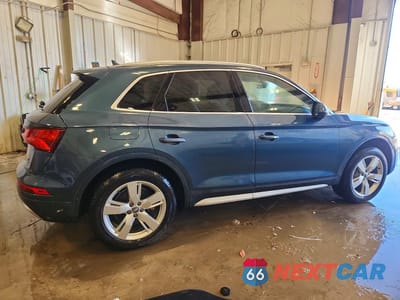 Trzecie zdjęcie samochodu z tyłu: 2018 AUDI Q5 PREMIUM PLUS VIN:WA1BNAFY8J2078300 - miniatura