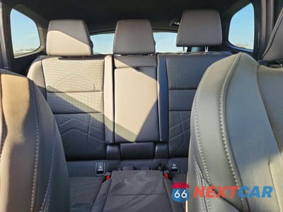 Zdjęcie 10 z 13 samochodu: 2025 BMW X1 XDRIVE28I VIN:WBX73EF06S5290750 - miniatura