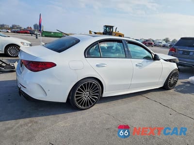 Trzecie zdjęcie samochodu z tyłu: 2022 MERCEDES-BENZ C 300 VIN:W1KAF4GB7NR059797 - miniatura