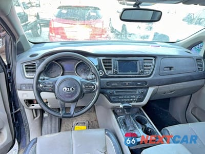 Zdjęcie 9 z 10 samochodu: 2018 KIA SEDONA EX VIN:KNDMC5C15J6406834 - miniatura