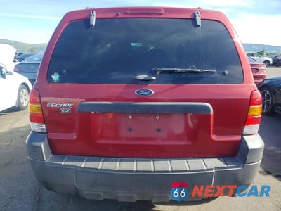 Zdjęcie 6 z 12 samochodu: 2005 FORD ESCAPE XLT VIN:1FMYU93105KA70752 - miniatura