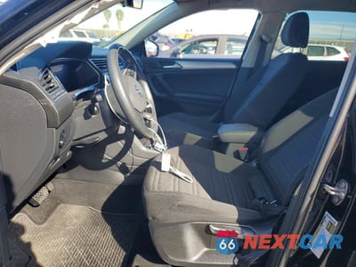 Zdjęcie 7 z 14 samochodu: 2022 VOLKSWAGEN TIGUAN S VIN:3VV1B7AX6NM164135 - miniatura