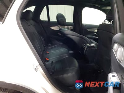 Zdjęcie 11 z 15 samochodu: 2019 MERCEDES-BENZ GLC 300 4MATIC VIN:WDC0G4KB4KV195666 - miniatura