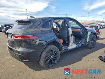 Trzecie zdjęcie samochodu z tyłu: 2025 JAGUAR F-PACE R-DYNAMIC S VIN:SADCT2EX6SA754124 - miniatura