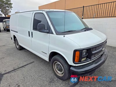 2002 CHEVROLET EXPRESS G2500 1GCGG25R121240023 - główne zdjęcie licytacji z USA - miniatura