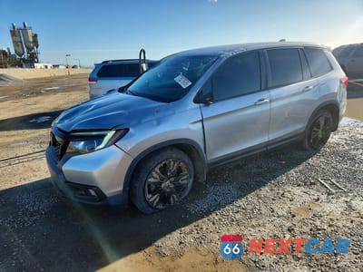 2021 HONDA PASSPORT SPORT 5FNYF7H24MB009016 - główne zdjęcie licytacji z USA - miniatura