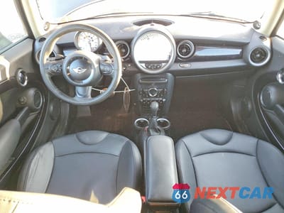 Zdjęcie 8 z 12 samochodu: 2011 MINI COOPER S CLUBMAN VIN:WMWZG3C57BTY35264 - miniatura