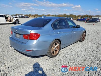 Trzecie zdjęcie samochodu z tyłu: 2013 BMW 320 I VIN:WBA3B1C52DF461849 - miniatura