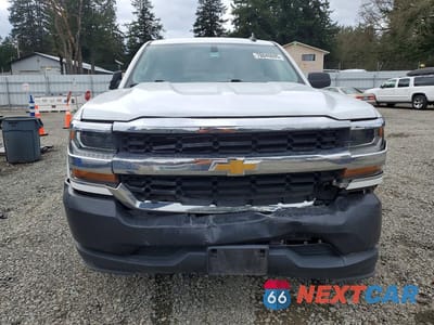 Piąte zdjęcie samochodu w środku: 2017 CHEVROLET SILVERADO C1500 VIN:1GCNCNEH7HZ402890 - miniatura