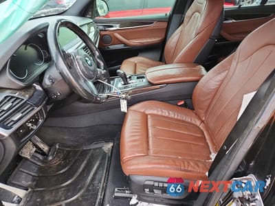 Zdjęcie 7 z 12 samochodu: 2017 BMW X5 XDRIVE35I VIN:5UXKR0C50H0U49825 - miniatura