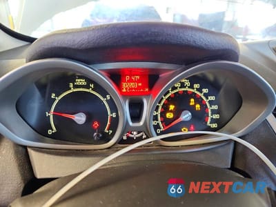 Zdjęcie 9 z 12 samochodu: 2013 FORD FIESTA SE VIN:3FADP4BJ2DM173280 - miniatura
