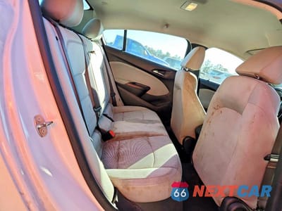 Zdjęcie 10 z 11 samochodu: 2019 CHEVROLET CRUZE LT VIN:1G1BE5SM9K7123791 - miniatura