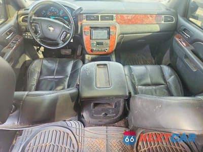 Zdjęcie 8 z 12 samochodu: 2010 CHEVROLET SILVERADO K2500 HEAVY DUTY LTZ VIN:1GC4KYBG5AF156778 - miniatura
