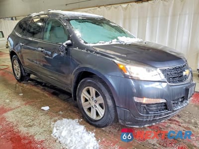 Czwarte zdjęcie samochodu z boku: 2013 CHEVROLET TRAVERSE LS VIN:1GNKRFED9DJ157370 - miniatura