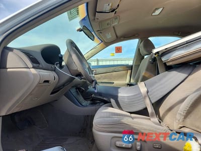 Zdjęcie 7 z 12 samochodu: 2006 TOYOTA CAMRY LE VIN:4T1BF32K16U624426 - miniatura