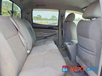 Zdjęcie 10 z 11 samochodu: 2005 TOYOTA TACOMA DOUBLE CAB VIN:5TELU42N25Z070575 - miniatura