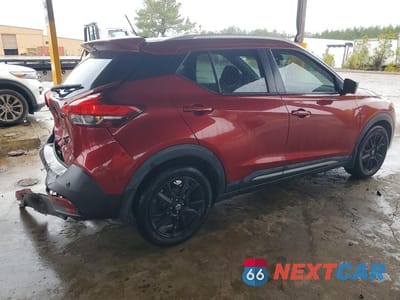 Trzecie zdjęcie samochodu z tyłu: 2020 NISSAN KICKS SR VIN:3N1CP5DV1LL566870 - miniatura