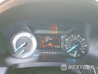 Zdjęcie 9 z 13 samochodu: 2016 FORD EXPLORER XLT VIN:1FM5K8D86GGA98043 - miniatura