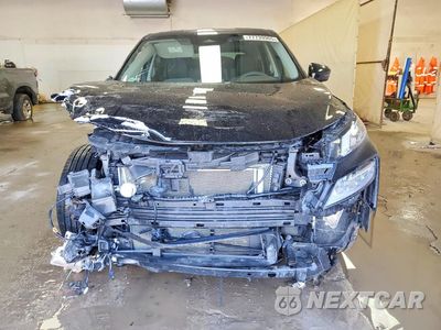 Piąte zdjęcie samochodu w środku: 2021 NISSAN ROGUE SV VIN:JN8AT3BBXMW226226 - miniatura