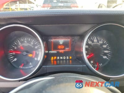 Zdjęcie 9 z 11 samochodu: 2022 FORD MUSTANG VIN:1FATP8UH0N5118850 - miniatura