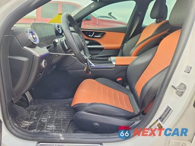 Zdjęcie 7 z 12 samochodu: 2023 MERCEDES-BENZ C 300 VIN:W1KAF4GB8PR134879 - miniatura