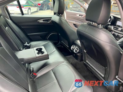 Zdjęcie 6 z 10 samochodu: 2017 ALFA ROMEO GIULIA TI Q4 VIN:ZARFAEEN9H7544398 - miniatura