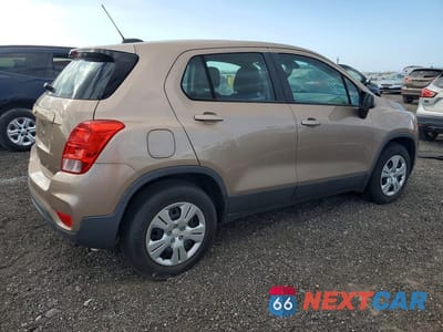 Trzecie zdjęcie samochodu z tyłu: 2018 CHEVROLET TRAX LS VIN:3GNCJKSB9JL410747 - miniatura