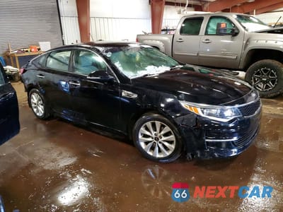 Czwarte zdjęcie samochodu z boku: 2018 KIA OPTIMA LX VIN:5XXGT4L35JG256928 - miniatura