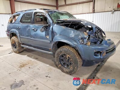 Czwarte zdjęcie samochodu z boku: 2007 TOYOTA SEQUOIA LIMITED VIN:5TDBT48A27S283450 - miniatura