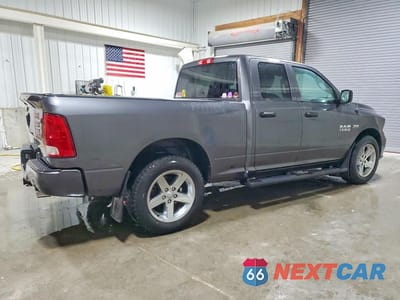Trzecie zdjęcie samochodu z tyłu: 2018 RAM 1500 ST VIN:1C6RR7FT6JS175020 - miniatura