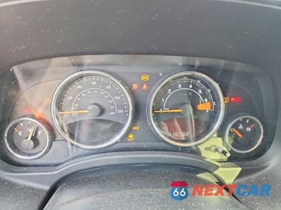 Zdjęcie 9 z 12 samochodu: 2017 JEEP COMPASS LATITUDE VIN:1C4NJDEB1HD177150 - miniatura