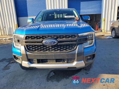 Piąte zdjęcie samochodu w środku: 2024 FORD RANGER LARIAT VIN:1FTER4JH6RLE06867 - miniatura
