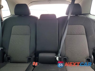 Zdjęcie 10 z 12 samochodu: 2023 HONDA CR-V LX VIN:5J6RS3H20PL002374 - miniatura