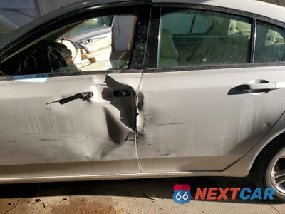 Zdjęcie 7 z 12 samochodu: 2010 ACURA TL VIN:19UUA8F25AA011823 - miniatura