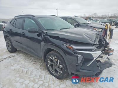 Czwarte zdjęcie samochodu z boku: 2024 CHEVROLET TRAX 1LT VIN:KL77LHE24RC076179 - miniatura