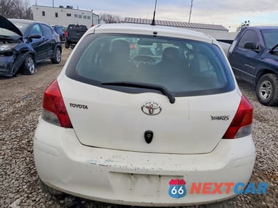 Zdjęcie 6 z 12 samochodu: 2009 TOYOTA YARIS BASE VIN:JTDJT903395258524 - miniatura